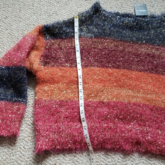 Forever 21 Contemporary Cropped Sparkle Sweater - Picture 6 of 6